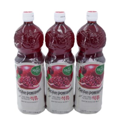 Nước ép lựu Woongjin Hàn Quốc 1.5 Lít